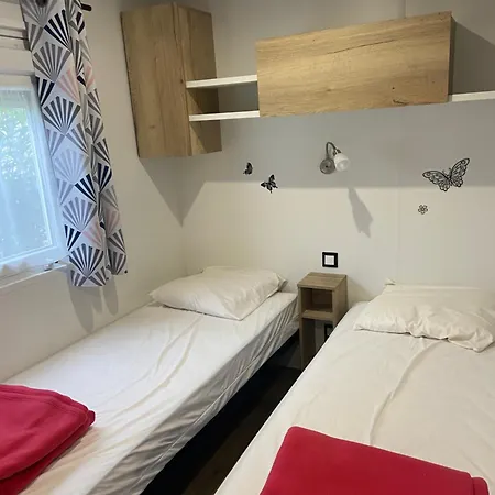 Joli Mobil-home Spacieux Mar Estang Apartment Canet-en-Roussillon